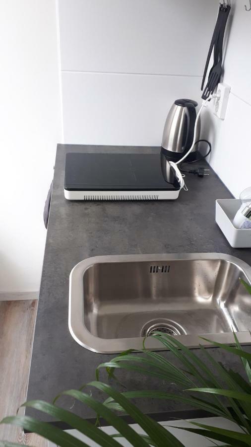 Feels Like Home Haarlem Bagian luar foto