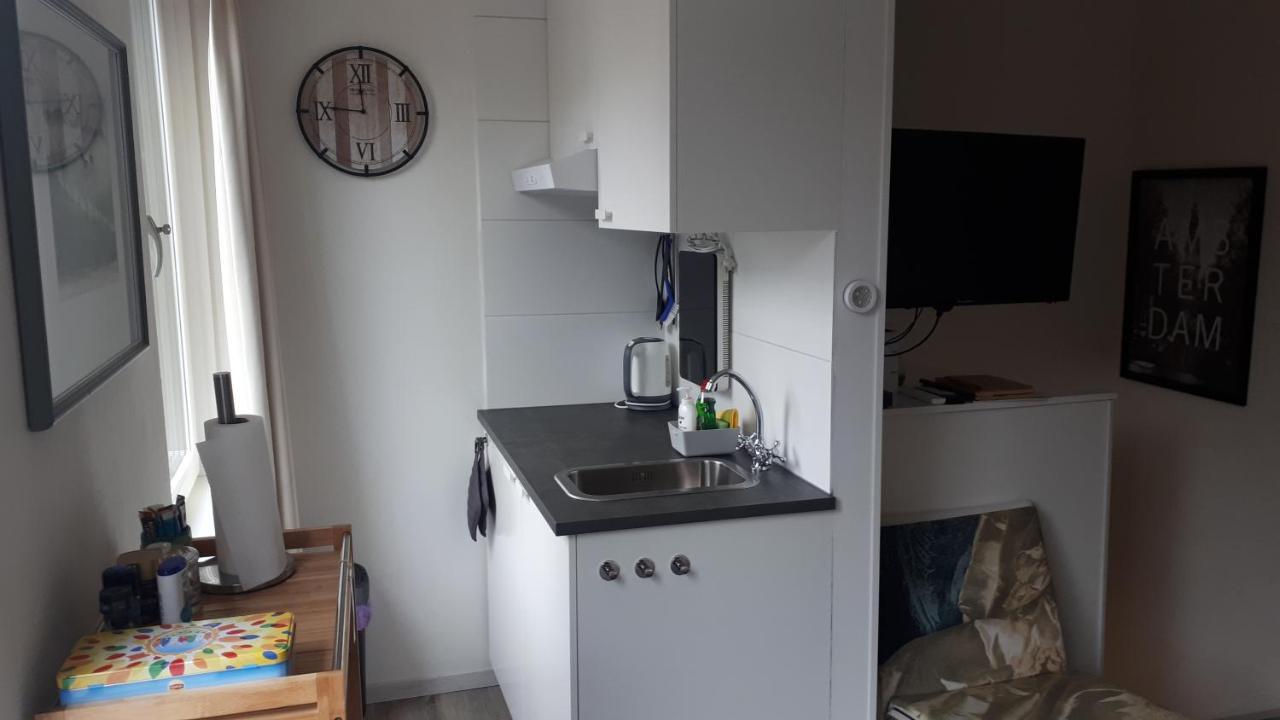 Feels Like Home Haarlem Bagian luar foto